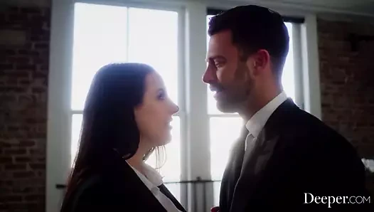 Bir uçaktaki yabancılar