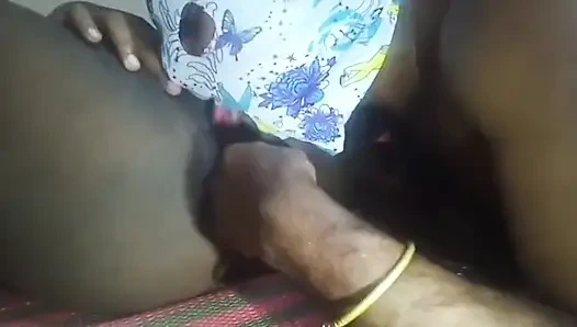 Жена дези, бедный шаппунну