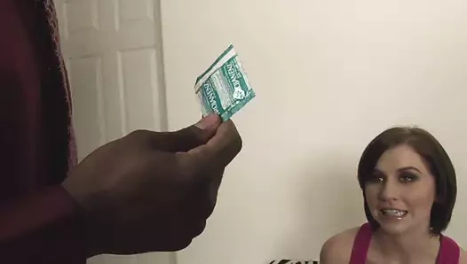 Kelly klass alır the büyük siyah horoz