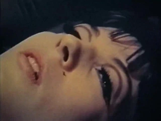 O bir gökkuşağı gibi - vintage çıplak ince güzellik