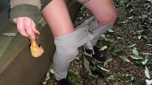 Горячая и пряная курица в моей киске