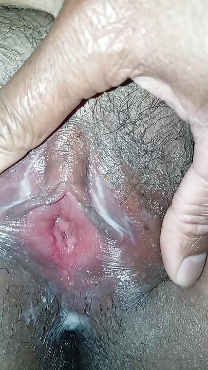 Eha gedara akka ekka horen gaththa athal eka