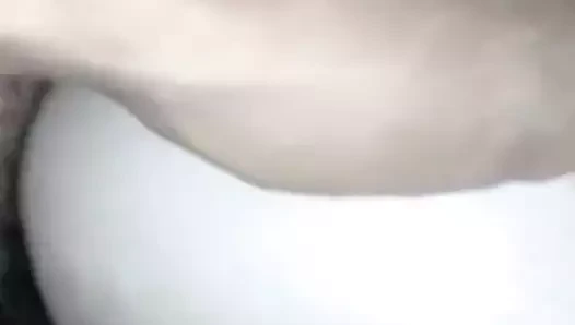 Anneanne kedi creaming ve konuşurken