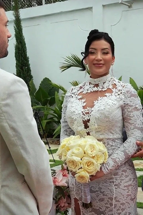 Martix wedding iii - mariana sert düğünlerinden önce nişanlısının en iyi arkadaşını sikiyor