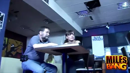 Kahrolası içinde the resturant ile milf madison peet