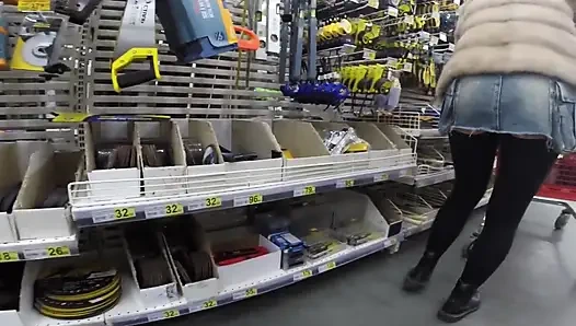 Kıyafetsiz yürümek