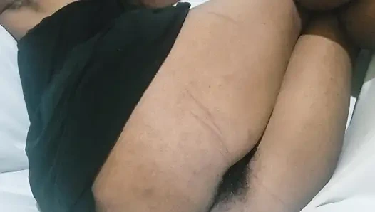 Zenci götlü güzeli ham hd sikiyor - düzgün vücut, gerçek amatör titreşimler, doğal vücut