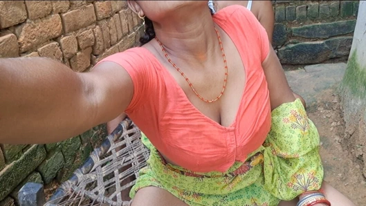 Hintli desi rani sikişiyor