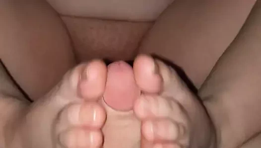 19 yaşındaki footjob