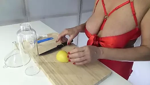 Senin için limonata yapıyorum