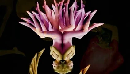 çiçekli çıplak kızlar