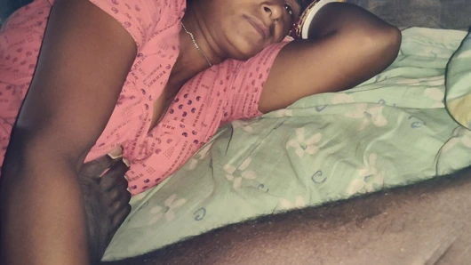 Indian hot chachi ki akele chudai kiya