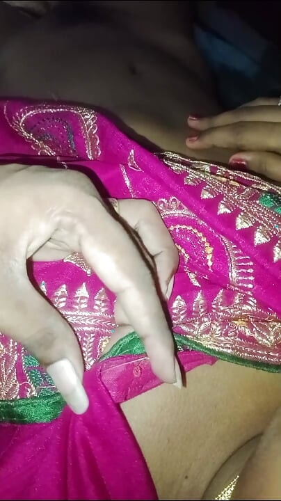 Desi bhabhi ki chudai viral MMS