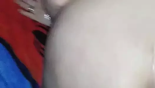 Köpek stili pawg yakın çekim kremalı pasta