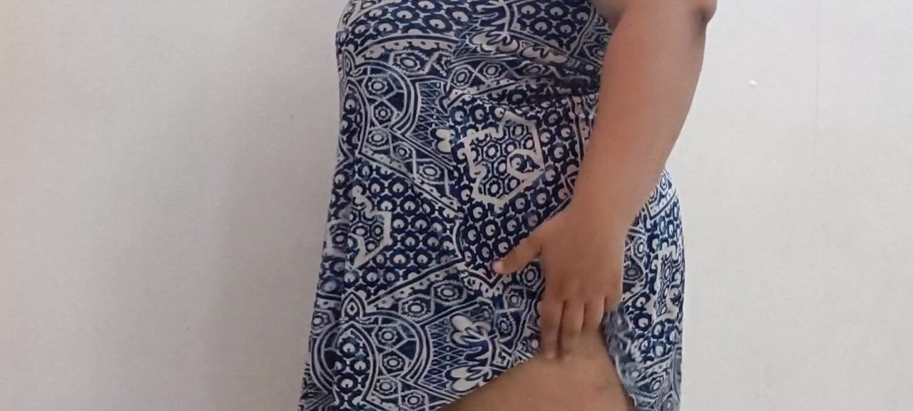 Desi bbw ile dev göt ve dev göğüsler alma kapalı clothes