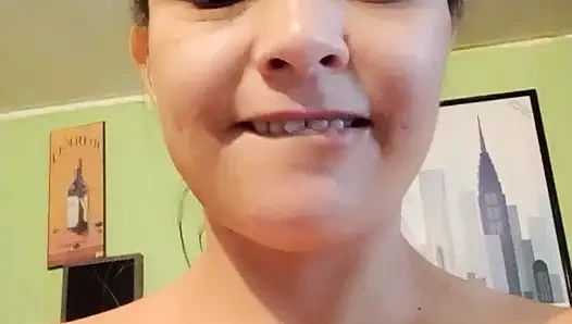 Bekar kadın ateşli oluyor