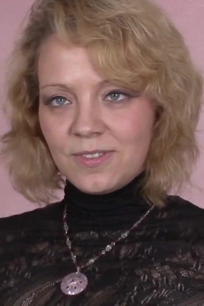 Чувственный трах с захватывающим видом в ее киску - 3