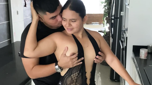 I seduce my stepbrother until I convince him to fuck me.
