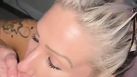 Bunu Kendim Söylüyorsam Yarağa Oldukça Epik Tapınma