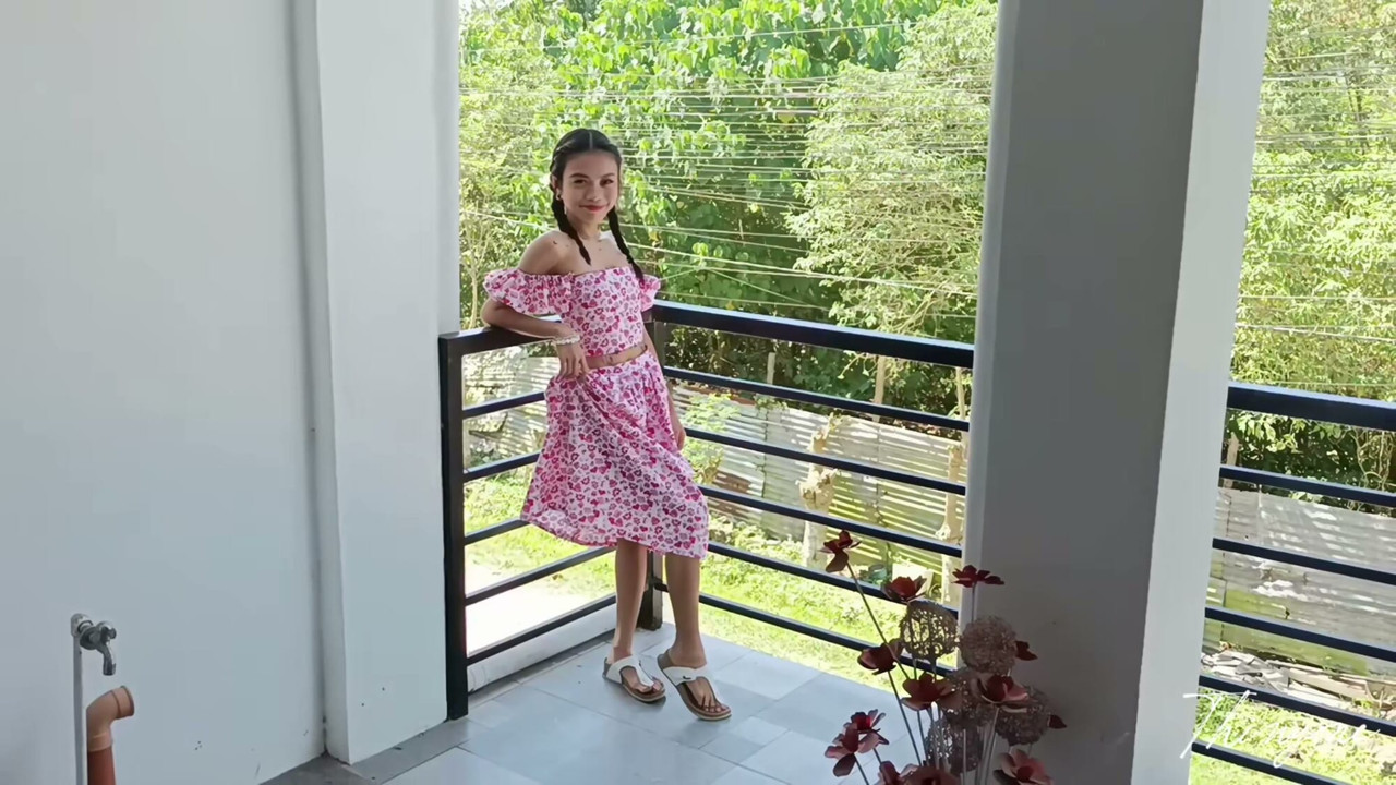 Beyaz Sik mi Muz mu - hangisi daha iyi test ediyor??? Tam video OnlyFans'te
