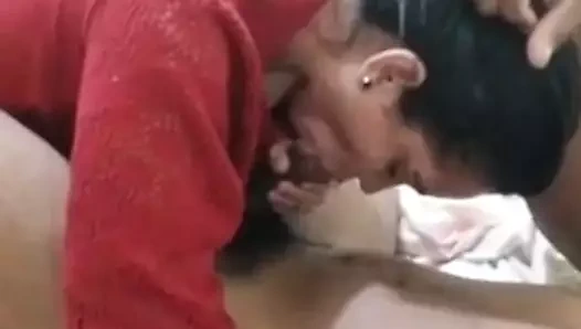 Nepali porn : sathi ko budi le mero lado majjale chusdai