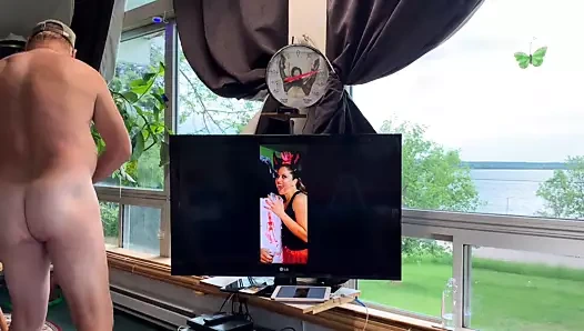 Almudena cumm haraç için coaxes