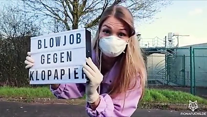 Kahrolası içinde bir araba jebanje u autu