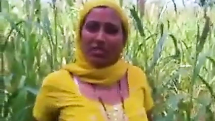 Hint sikme içinde bir corn camp