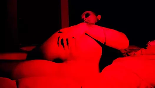 Sıcak alternatif, osurma, mastürbasyon, queer, şaplak ftm