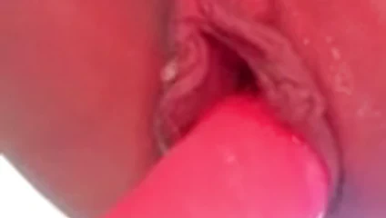 Büyük yarak fışkırtıyor