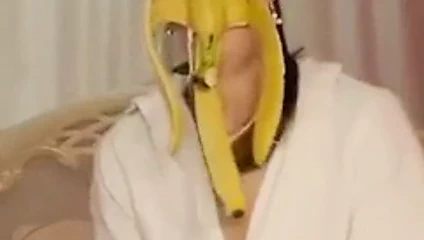 Komik derin boğaz muz