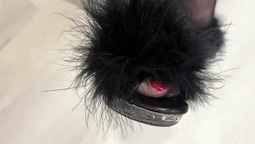 #378 Mrs Mature Feet wearing sexy fluffy Mules