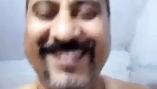 Muscle Hint eşcinsel bear baba tam vücut gösteri uncut çük