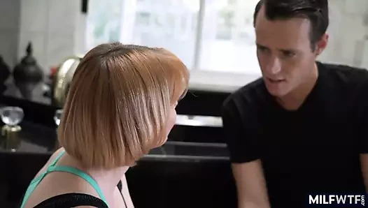 MİLF davranır horoz