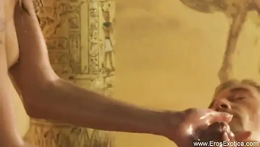 Şehvetli Türk yağlı masaj seansı