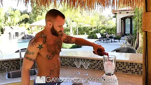 Gayroom - randall o'reilly kıçını havuz tarafından becerdin alır