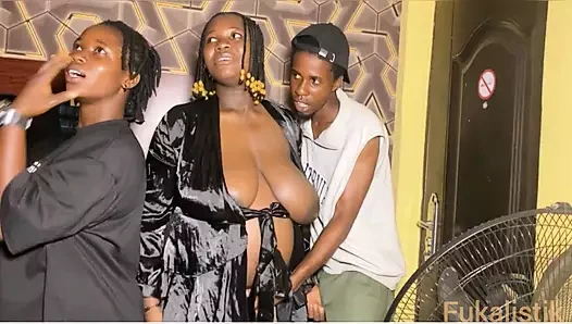 Kız kardeşimin ateşli erkek arkadaşı ve ben ilk buluşmada bir şey yaşadık