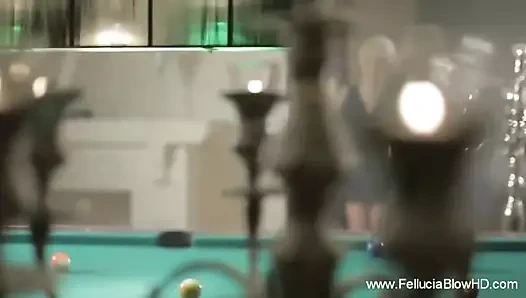 Bir sarışından oral seks kazandı