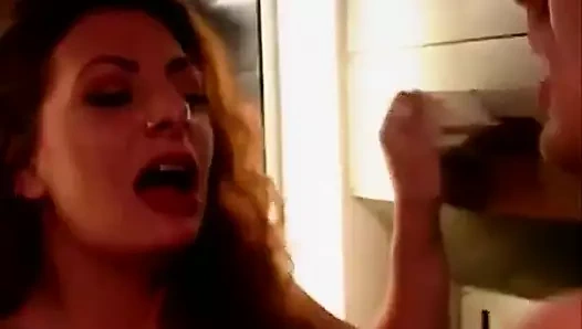 Selena mil yüksek heyecan