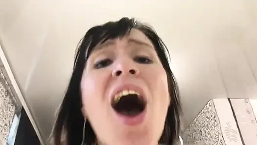 Sen boşalana kadar bu yarağa bineceğim!