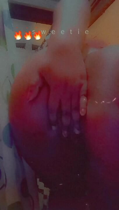 Just a quick sneakpeak before showering ..