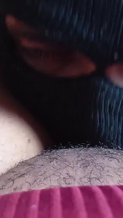The bandit broke into my house and I put him to suck my pussy | Clip 1