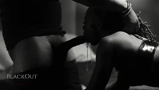 The Blackout 4 Ft Mahlaysia Li