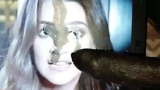 Kriti sanon ateşli yüze boşalma haraç