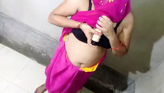 Dildo Gaand Me Dalkar Boss Ki Gaand Maari Usne Lund Hilaya