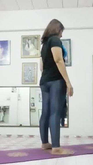 Sıkı yoga pantolonu