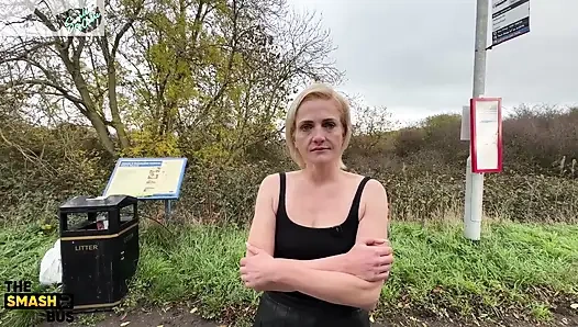 Scarlett #smashbus sikiliyor