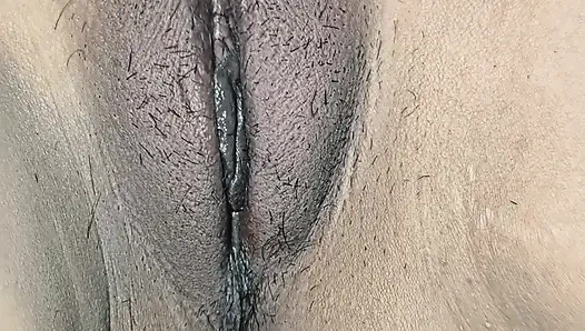 Desi biwi ko  rendi girl banake costumer ke sath sex karne bola