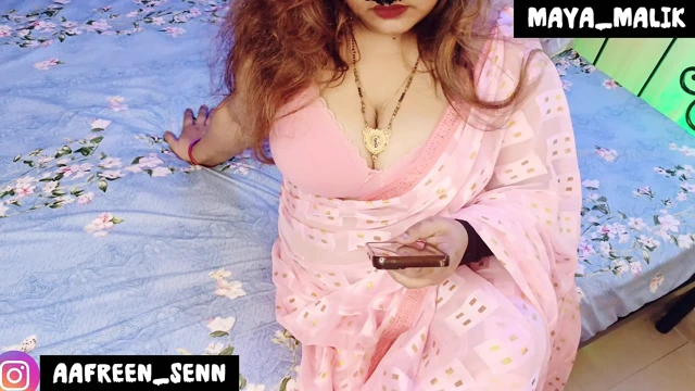 Kocası evde yokken üvey anne sadık hizmetçisi tarafından sikiliyor