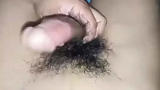 Malezyalı bir dulla oynamak yarağı hissediyor